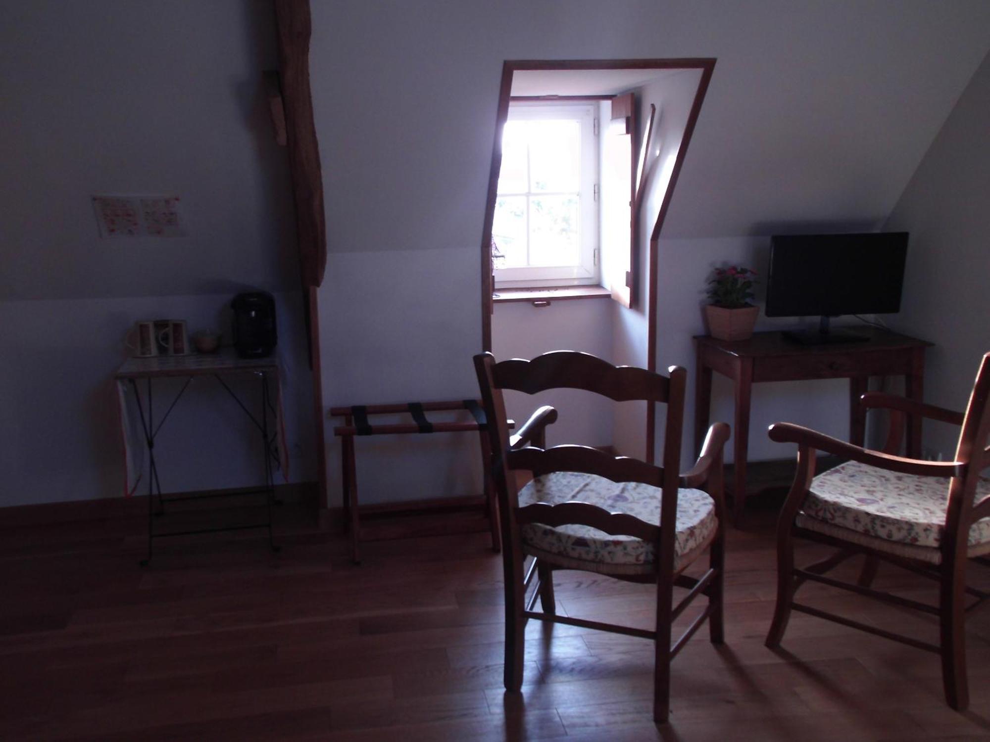 Le Clos Des Tilleuls D Day Home, Chambres D'Hotes, Suite Avec Sauna Privatif, Suite Avec Balneotherapie Privative, En Supplement Option Spa Bain A Remous La Vendelée Quarto foto